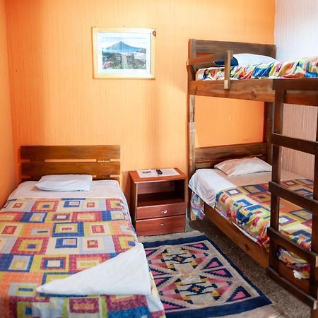 Victorias Hotel Panajachel Extérieur photo