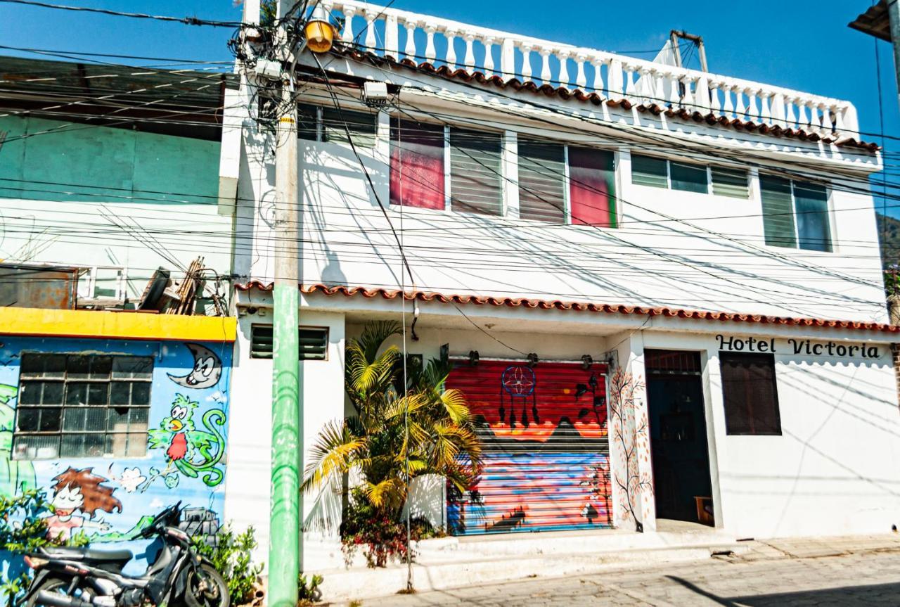 Victorias Hotel Panajachel Extérieur photo